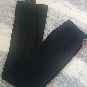 Black soft pattern leggings sz s/m NEW